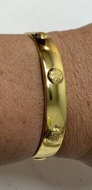 Lulu Avenue Frances Gadbois Nottingham Bracelet Gold Tone Toggle Cuff